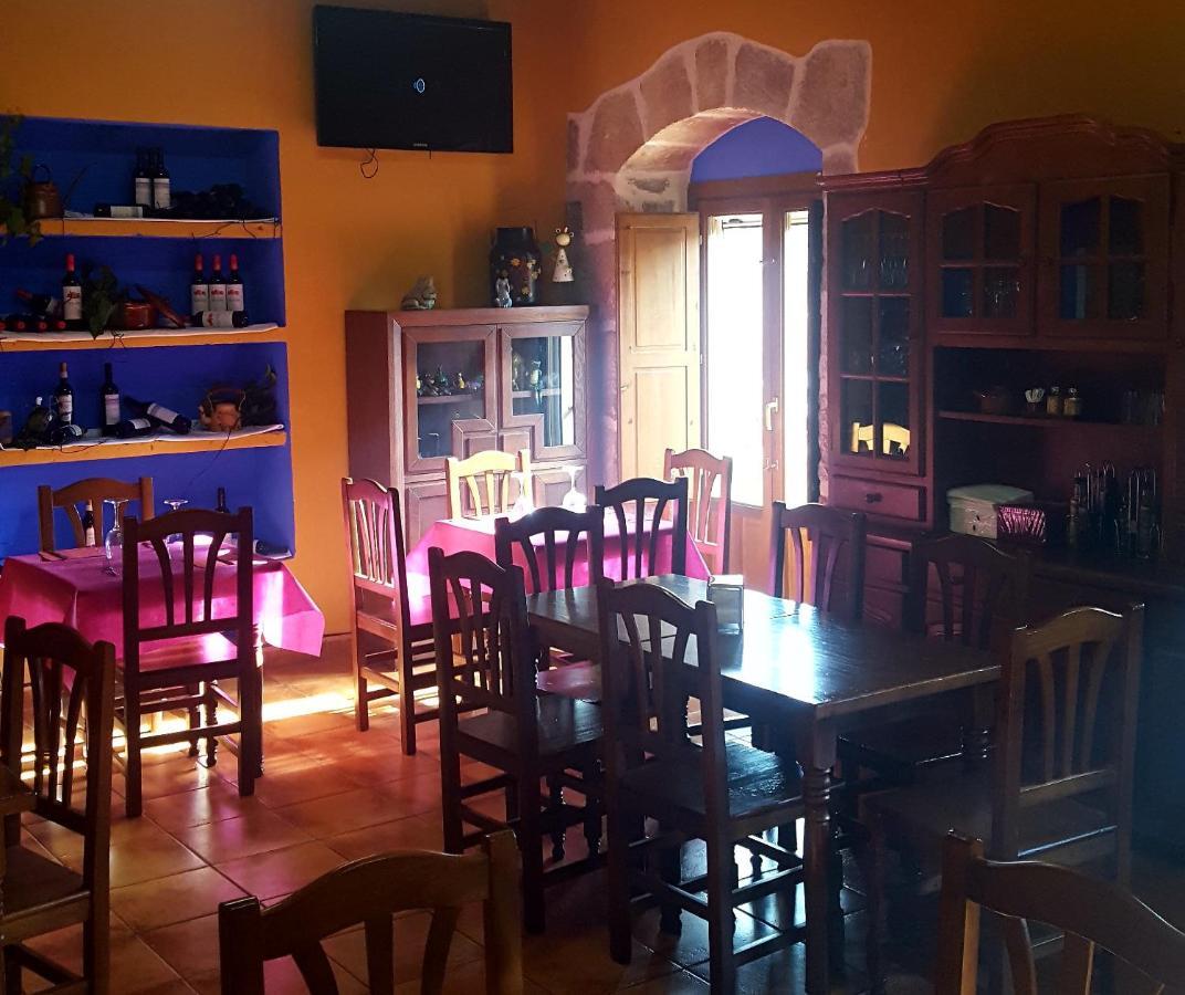 Albergue Restaurante Carpe Diem - Convento De Gotor Extérieur photo